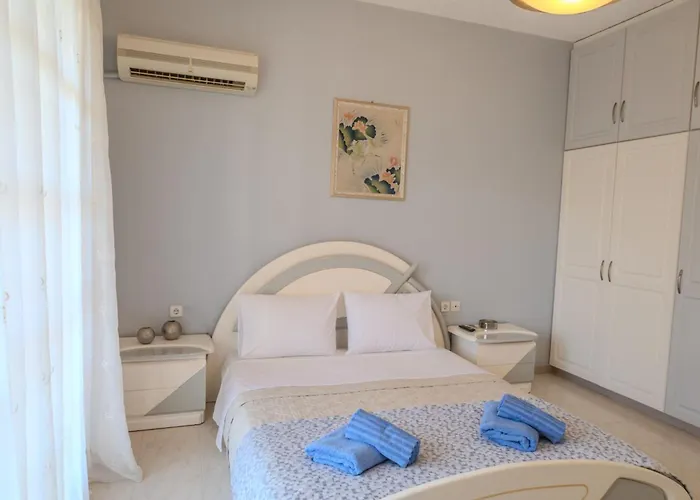 Makiaris Villa Archangelos (Rhodes)